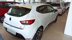 Renault Clio Uyumlu 4 2012-2019 (X98) Spoiler - Görsel 4