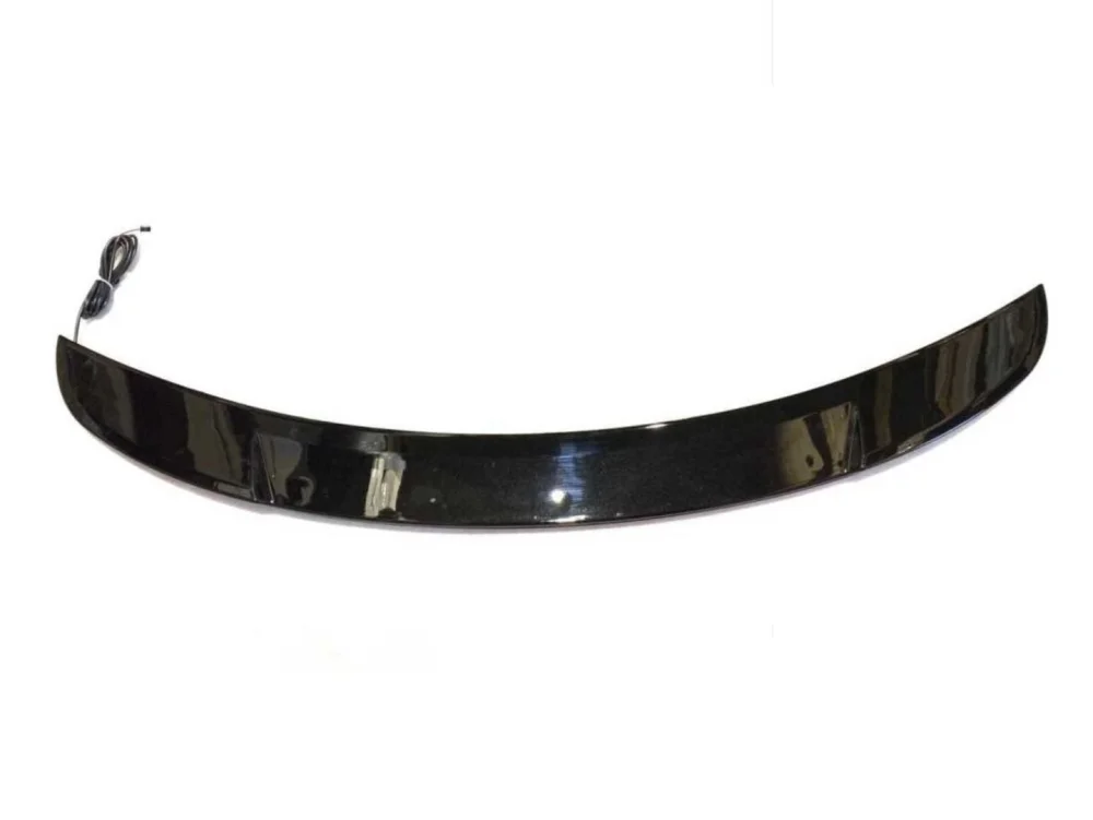 Hyundai Elantra Uyumlu 2014-2018 LED Spoiler (Boyasız)