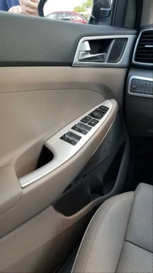 Hyundai Tucson Uyumlu 2015-2018 Kapı Kolçak Kaplama Silver (Koltuk Isıtıcılı Model) - Görsel 3