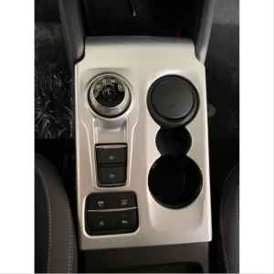 Ford Focus Uyumlu 2019+ Vites Konsol Kaplama Silver(ABS) - Görsel 2