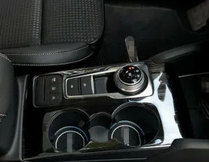 Ford Focus Uyumlu 2019-2021 Vites Çerçeve Kaplama - Titanyum Siyah - Görsel 3
