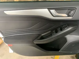 Ford Focus Uyumlu 2019+ Panel Kaplama Kalın Model - Silver (ABS)DRS Tuning kalitesiyle tanışın! Özel olarak Ford  model araçlar için üretilen bu ürün, otomobili