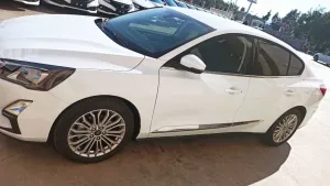 Ford Focus Uyumlu 2019+ Kapı Çıtası Piano Black thumb 3