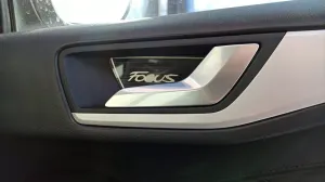 Ford Focus Uyumlu 2019+ Kapı Kolu İç Açma Kaplama-Titanyum Siyah - Görsel 4