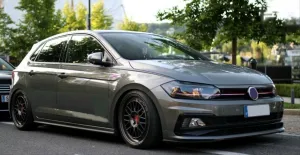 Volkswagen Polo 2017-Günümüz (AW) uyumlu 2018+ Mk6 Gti Ön Tampon Ve Panjur modelleri Oto Aksesuar Shop'de. Kaliteli malzeme, hızlı kargo ve güvenli alışverişle