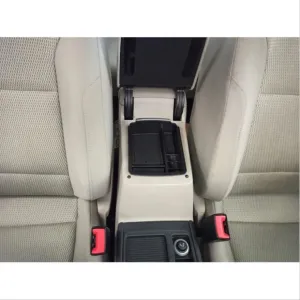 Volkswagen Golf Uyumlu 7 2013-2017 Orta Konsol Kutusu thumb 3