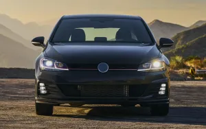 Volkswagen Golf Uyumlu 7,5 2018-2020 Gti Ön Tampon Ve Panjur Seti thumb 3