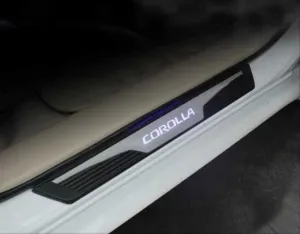 Toyota Corolla Uyumlu 2014-2018 Işıklı Kapı Eşigi Mavi - Görsel 2