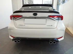 Toyota Corolla 2018-Günümüz (E210) uyumlu 2019+ Bagaj Üstü Spoiler B Dizayn (Piano Black) modelleri Oto Aksesuar Shop'de. Kaliteli malzeme, hızlı kargo ve