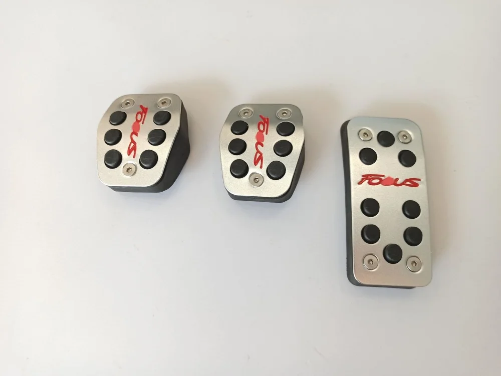 Ford Focus Uyumlu 2010-2019 Pedal Seti Kırmızı Yazılı Manuel