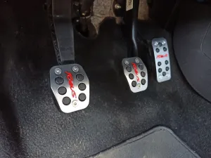 Ford Focus Uyumlu 2010-2019 Pedal Seti Kırmızı Yazılı Manuel thumb 3