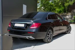 Mercedes W213 Uyumlu 2016-2019 E63 Spoiler Piano Black - Görsel 2
