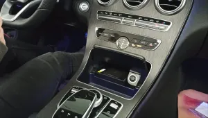 Mercedes W205 Uyumlu 2015-2018 C Serisi Kablosuz Şarj Standı - Görsel 4
