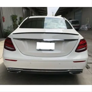 Mercedes Benz Uyumlu W213 E Serisi Düz Spoiler Piano Black - Görsel 2