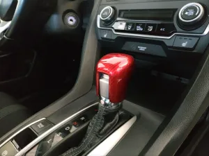 Honda Civic Uyumlu Fc5 2016-2020 Vites Topuzu Kaplama KırmızıDRS Tuning kalitesiyle tanışın! Özel olarak Honda  model araçlar için üretilen bu ürün, otomobilini