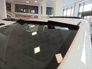 Honda Civic Uyumlu Fc5 2016-2020 Cam Üstü Spoiler - V Style - Görsel 2