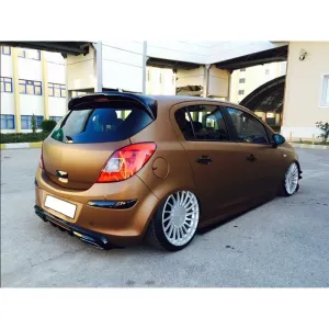 Opel Corsa 2006-2014 (D) uyumlu D Spoiler -2007 Parlak Siyah modelleri Oto Aksesuar Shop'de. Kaliteli malzeme, hızlı kargo ve güvenli alışverişle hemen