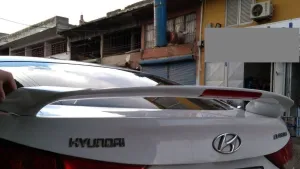 Hyundai Elantra 2010-2015 (MD) uyumlu 2011-2015 Işıklı Spoiler Boyalı modelleri Oto Aksesuar Shop'de. Kaliteli malzeme, hızlı kargo ve güvenli alışverişle