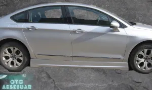 Citroen C5 2001-2008 (RC) uyumlu Yan Marşpiyel modelleri Oto Aksesuar Shop'de. Kaliteli malzeme, hızlı kargo ve güvenli alışverişle hemen inceleyin.