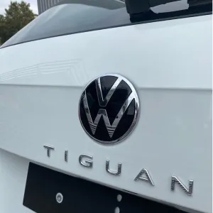 oto uzay uyumlu Tıguan Bagaj Arması / Yacı164 modelleri Oto Aksesuar Shop'de. Kaliteli malzeme, hızlı kargo ve güvenli alışverişle hemen inceleyin.