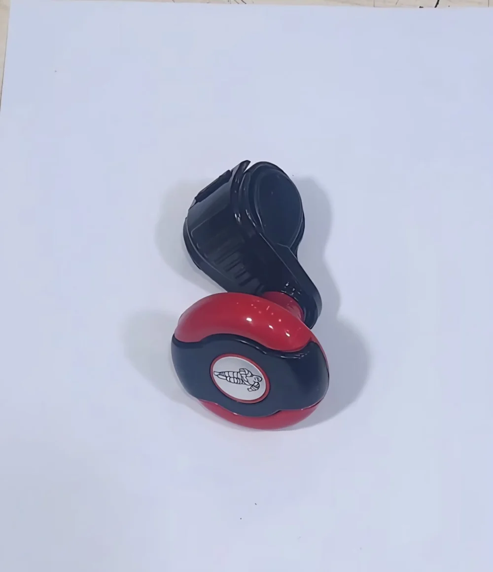Kırmızı-Siyah Dönebilen Vites Topuzu Karakter Stickerlı