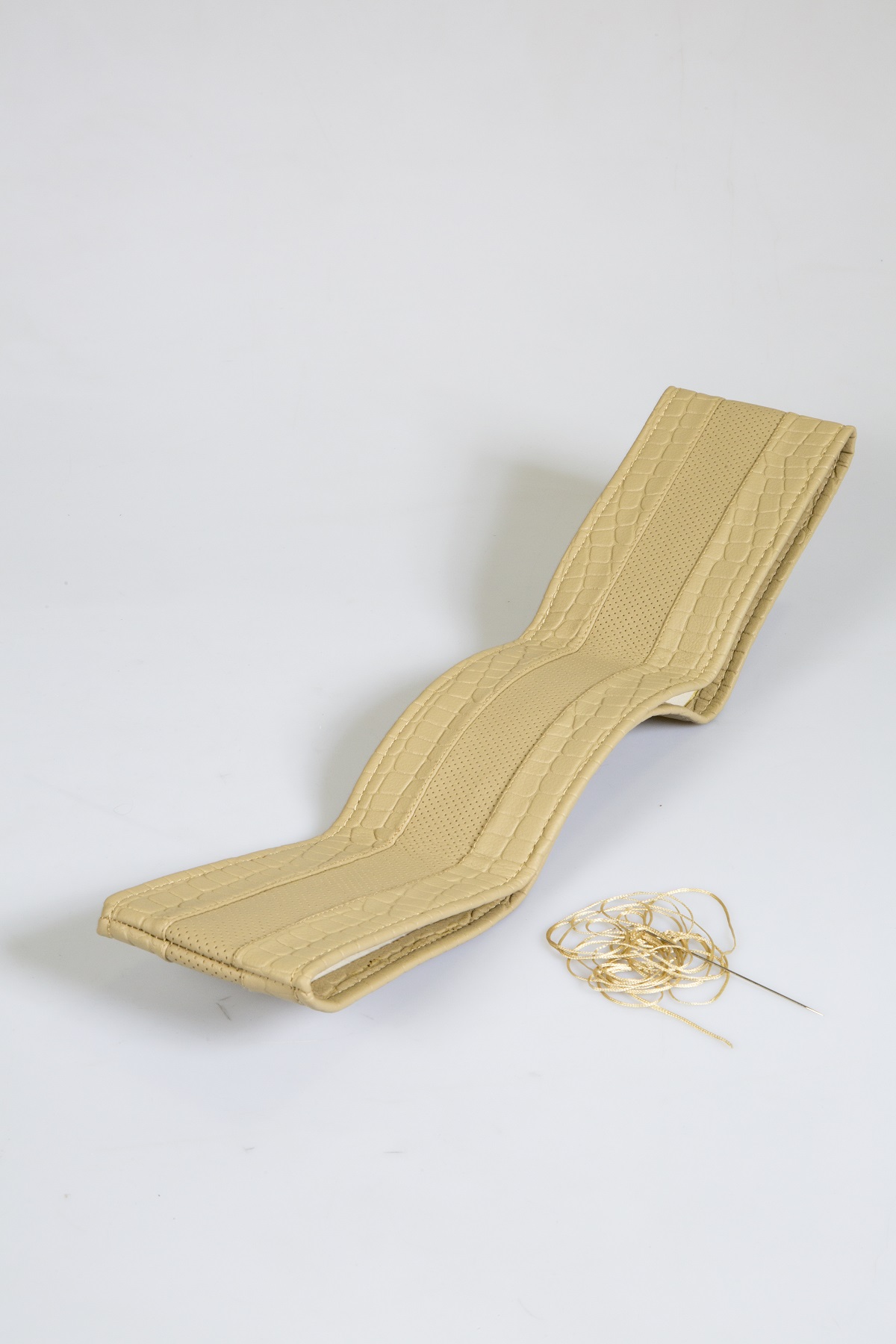 Universal uyumlu Space Sarmal Direksiyon Kılıfı 38 Cm / DIKI140-3 modelleri Oto Aksesuar Shop'de. Kaliteli malzeme, hızlı kargo ve güvenli alışverişle hemen